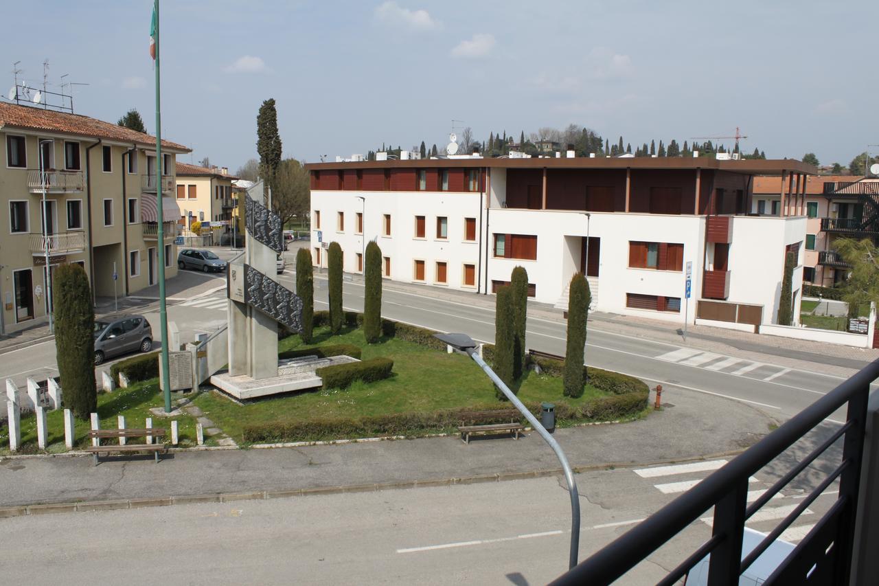 Residenza Somma Apartment Sommacampagna Exterior photo